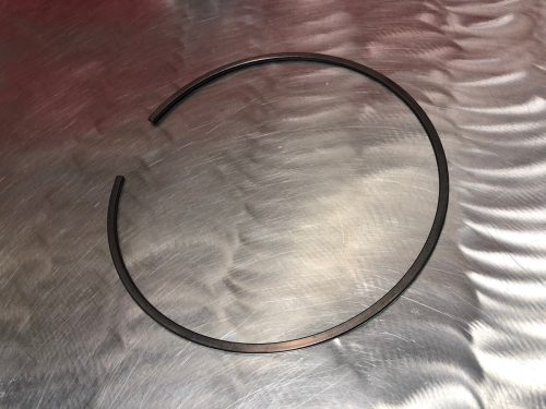 6L80E 6L90E 3-5-Reverse Clutch Snap Ring 2006-On .088″ Thickness OEM 24240196.